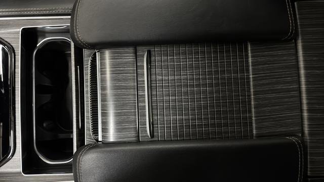 Used 2024 Jeep Wagoneer Series II w/ Convenience Group I image 23