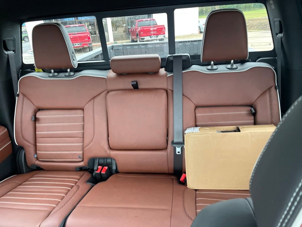 New 2026 GMC Sierra 2500 Denali Ultimate image 35