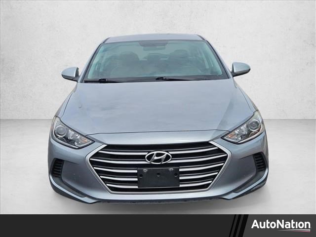 Used 2017 Hyundai Elantra SE image 1