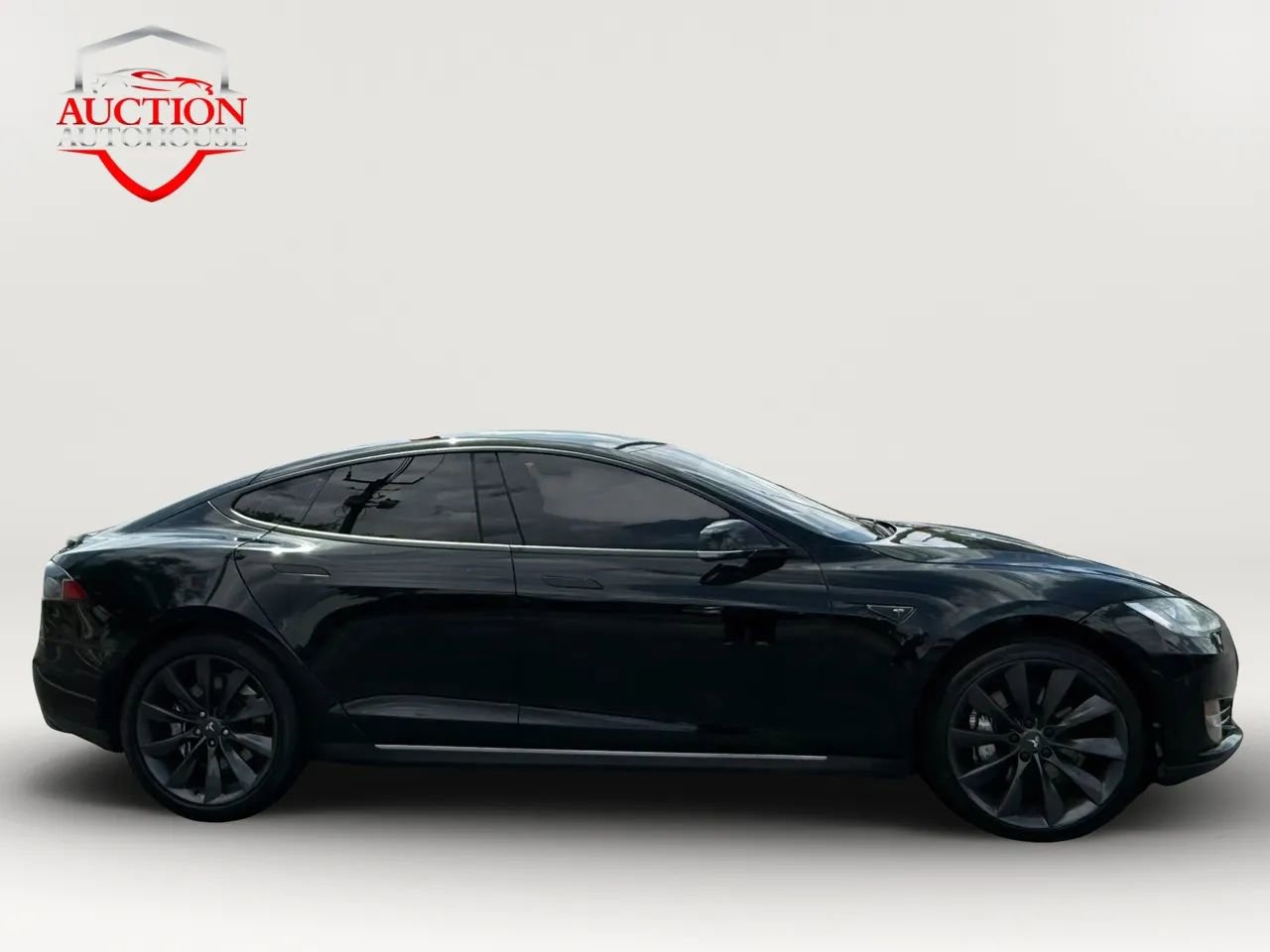 Used 2013 Tesla Model S Performance RWD image 4