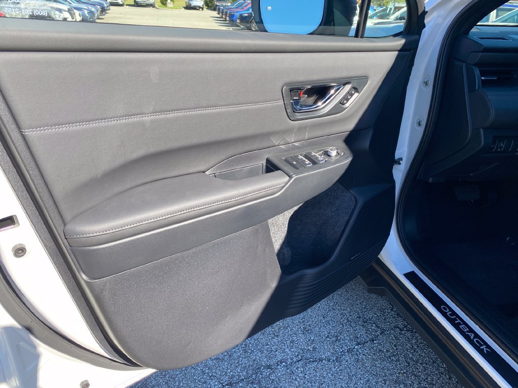 New 2026 Subaru Outback Touring XT AWD/4WD image 8