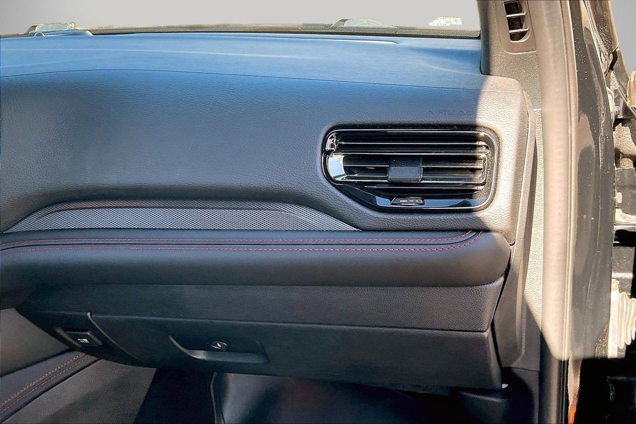 Certified 2024 Dodge Durango R/T w/ Blacktop Package image 21