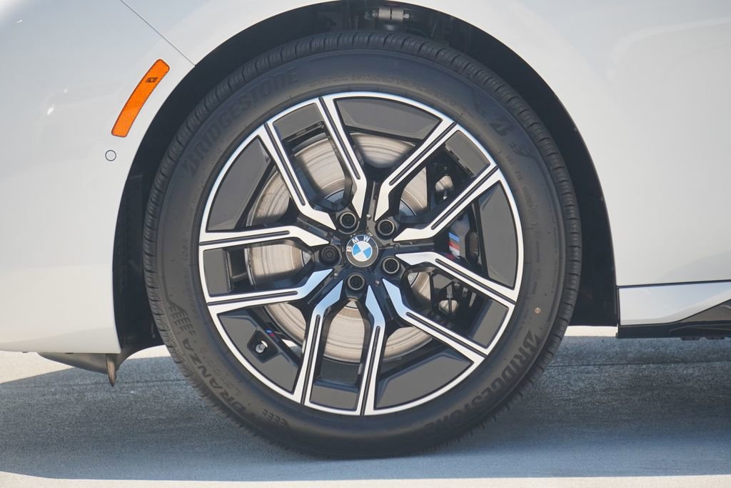 New 2026 BMW 740i w/ Premium Package image 5