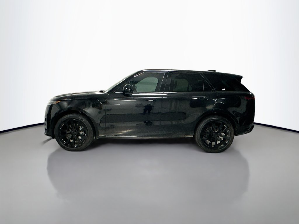 Used 2026 Land Rover Range Rover Sport Dynamic SE AWD/4WD image 2