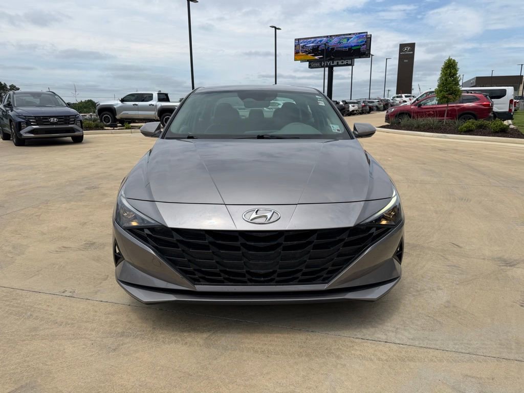 Used 2021 Hyundai Elantra SEL w/ Cargo Package FWD image 8