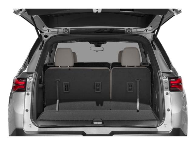 Used 2023 Chevrolet Traverse LT image 11