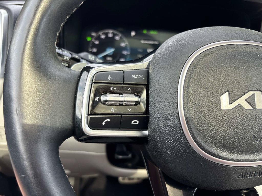 Certified 2023 Kia Sorento SX Prestige AWD/4WD image 22
