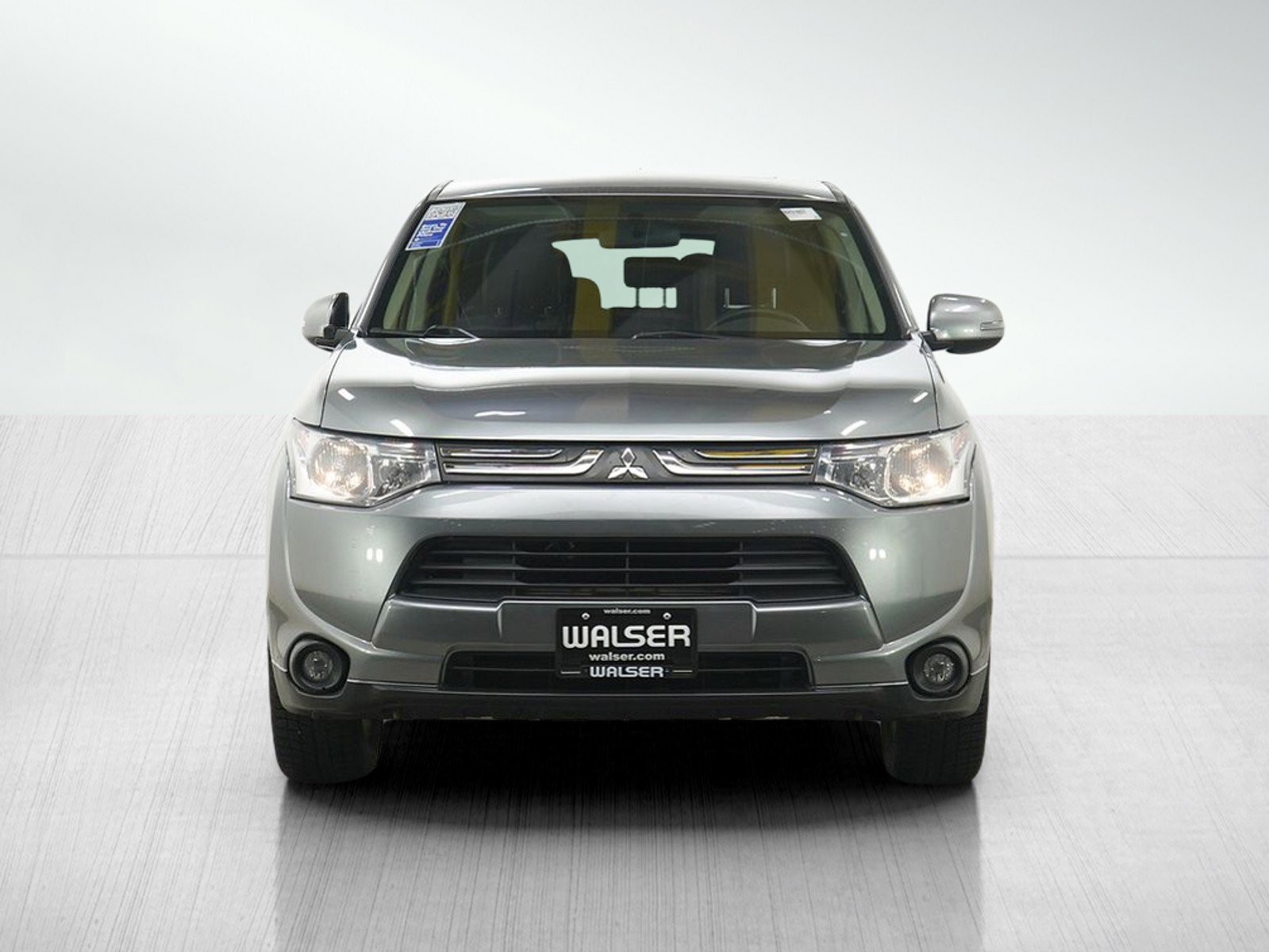 Used 2014 Mitsubishi Outlander SE AWD/4WD image 8