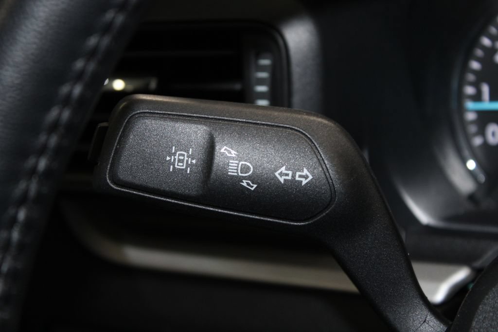 Used 2023 Ford Explorer XLT AWD/4WD image 39