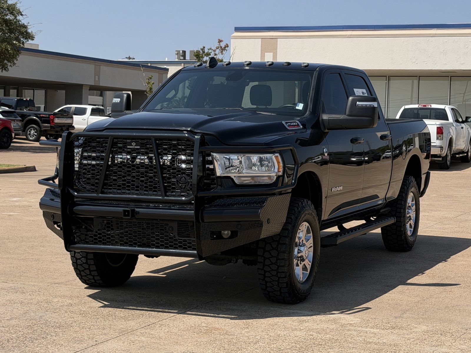 Used 2024 RAM 2500 Lone Star w/ Sport Appearance Package AWD/4WD image 8