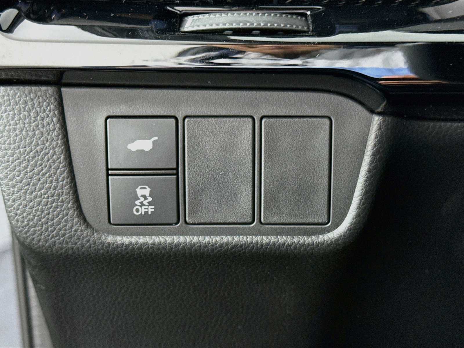 Used 2024 Honda CR-V Sport Touring image 8