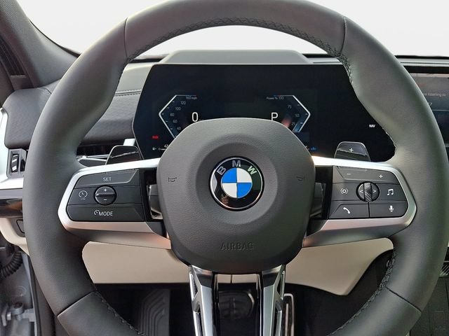 New 2026 BMW X2 xDrive28i w/ Technology Package AWD/4WD image 17