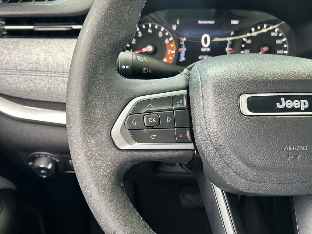 Certified 2022 Jeep Compass Latitude image 44