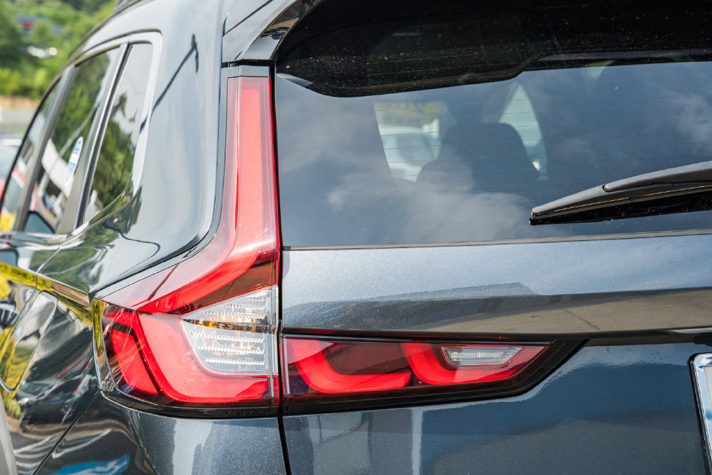 Used 2023 Honda CR-V Sport Touring image 7