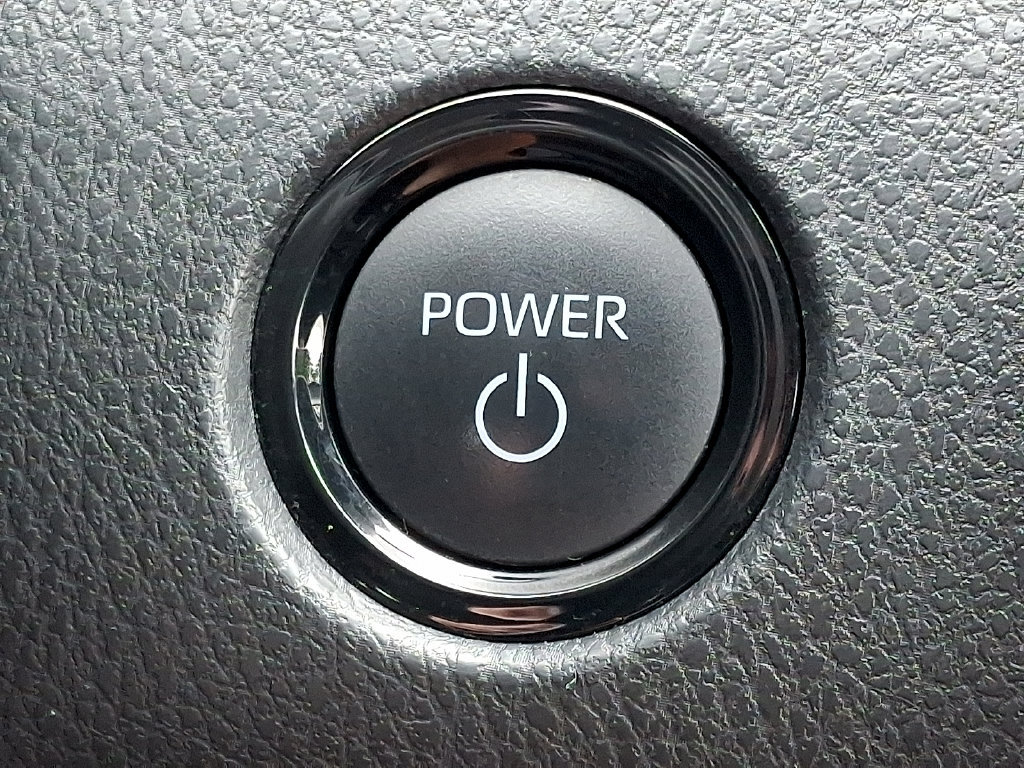Used 2025 Toyota Camry LE FWD image 22