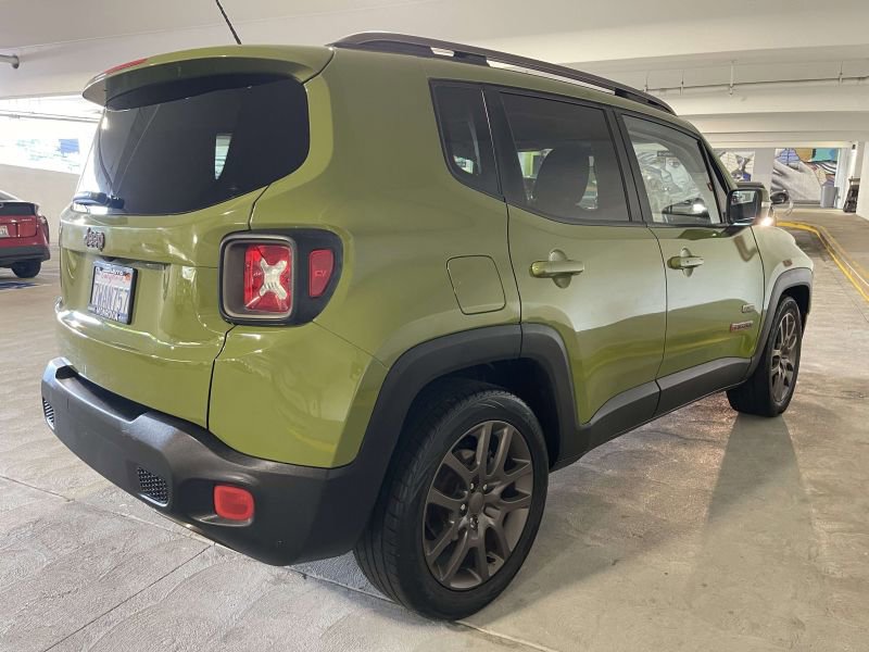 Used 2016 Jeep Renegade 75th Anniversary FWD image 3