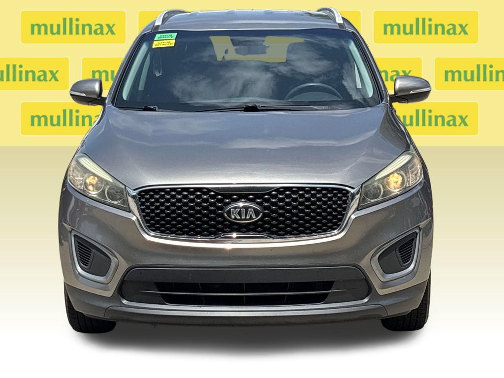 Used 2017 Kia Sorento FWD image 15