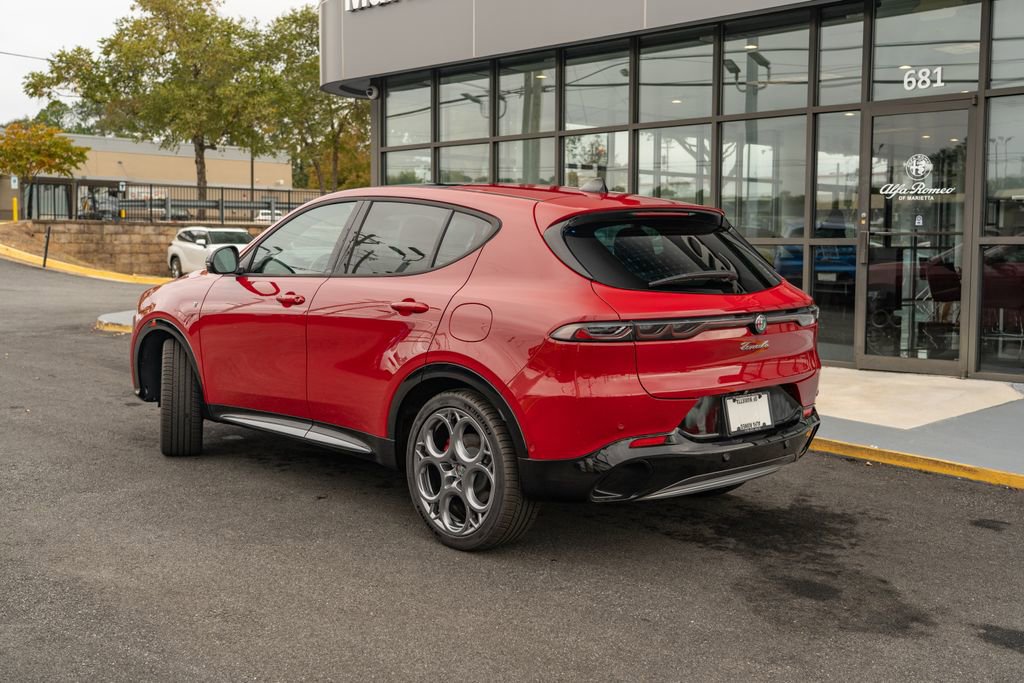 Used 2024 Alfa Romeo Tonale Ti image 4