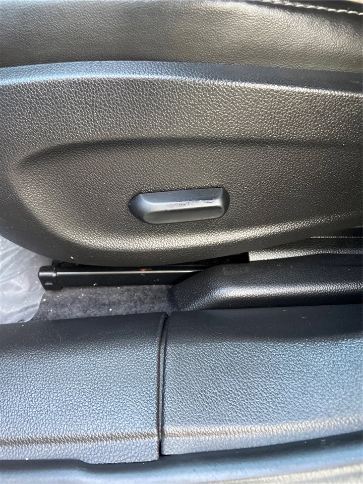 Used 2012 Chevrolet Cruze LTZ w/ RS Package image 56