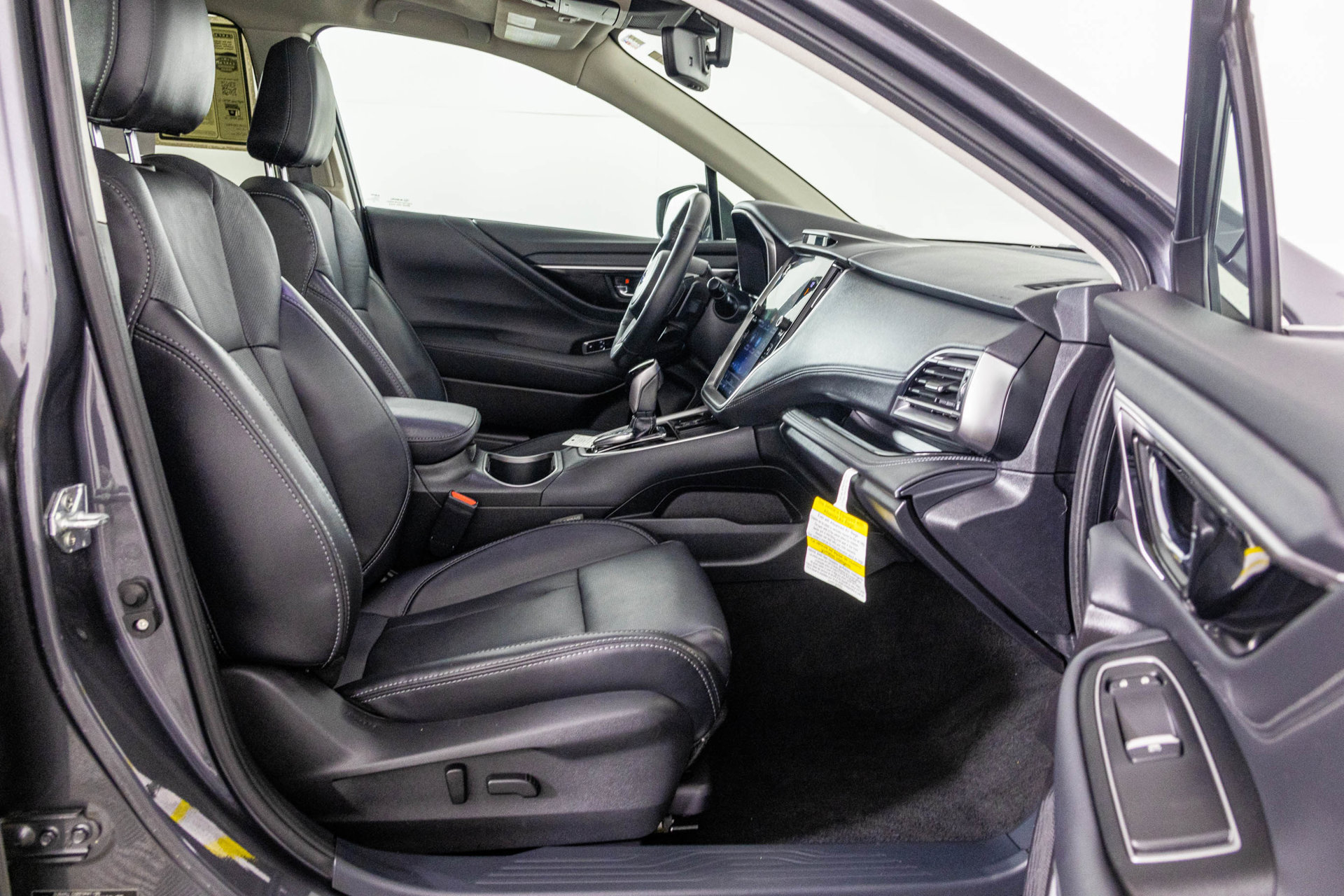 Used 2023 Subaru Outback Limited AWD/4WD image 50
