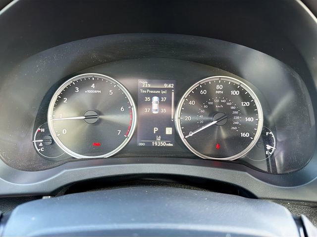 Used 2023 Lexus IS 300 w/ Comfort Package image 37