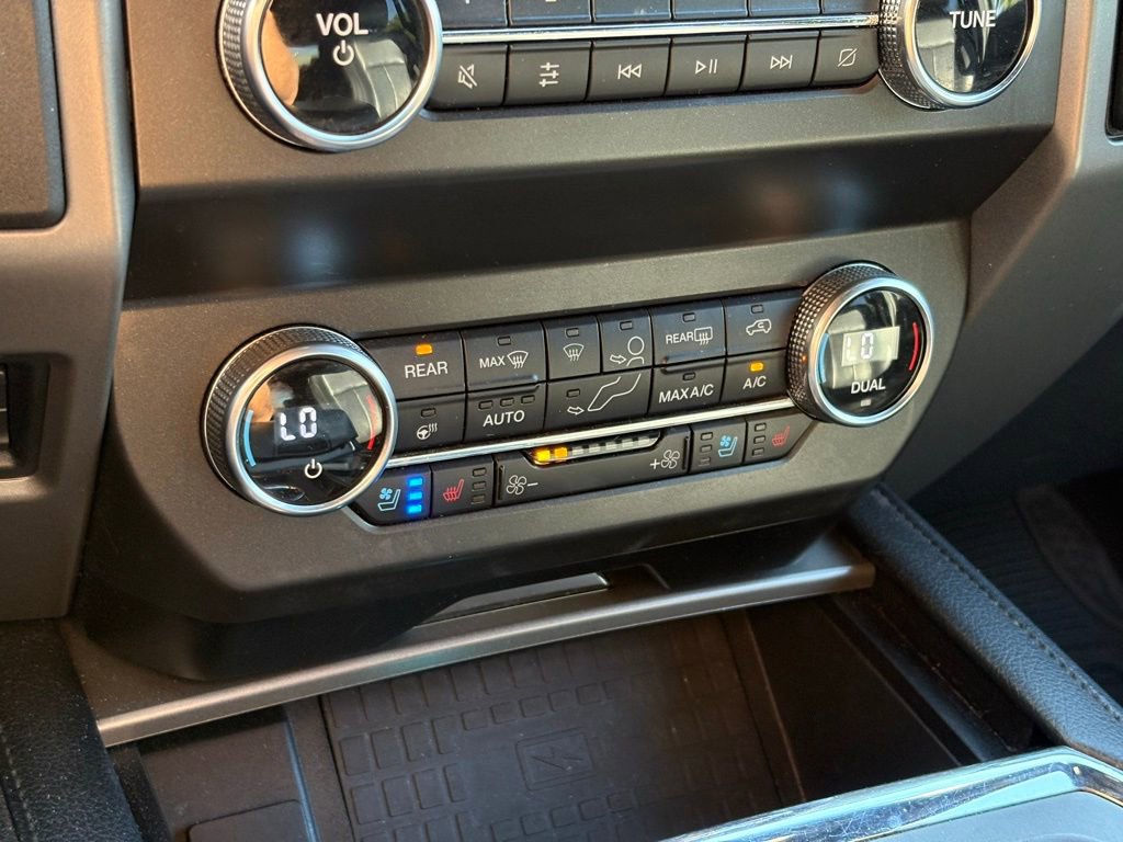 Used 2020 Ford Expedition XLT w/ Equipment Group 202A image 15