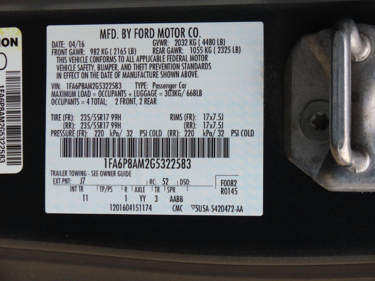 Used 2016 Ford Mustang Coupe image 26