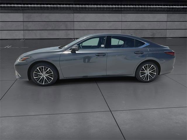 Certified 2024 Lexus ES 350 w/ Premium Package image 5