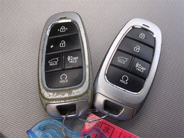 Used 2023 Hyundai Palisade Limited w/ Cargo Package image 26