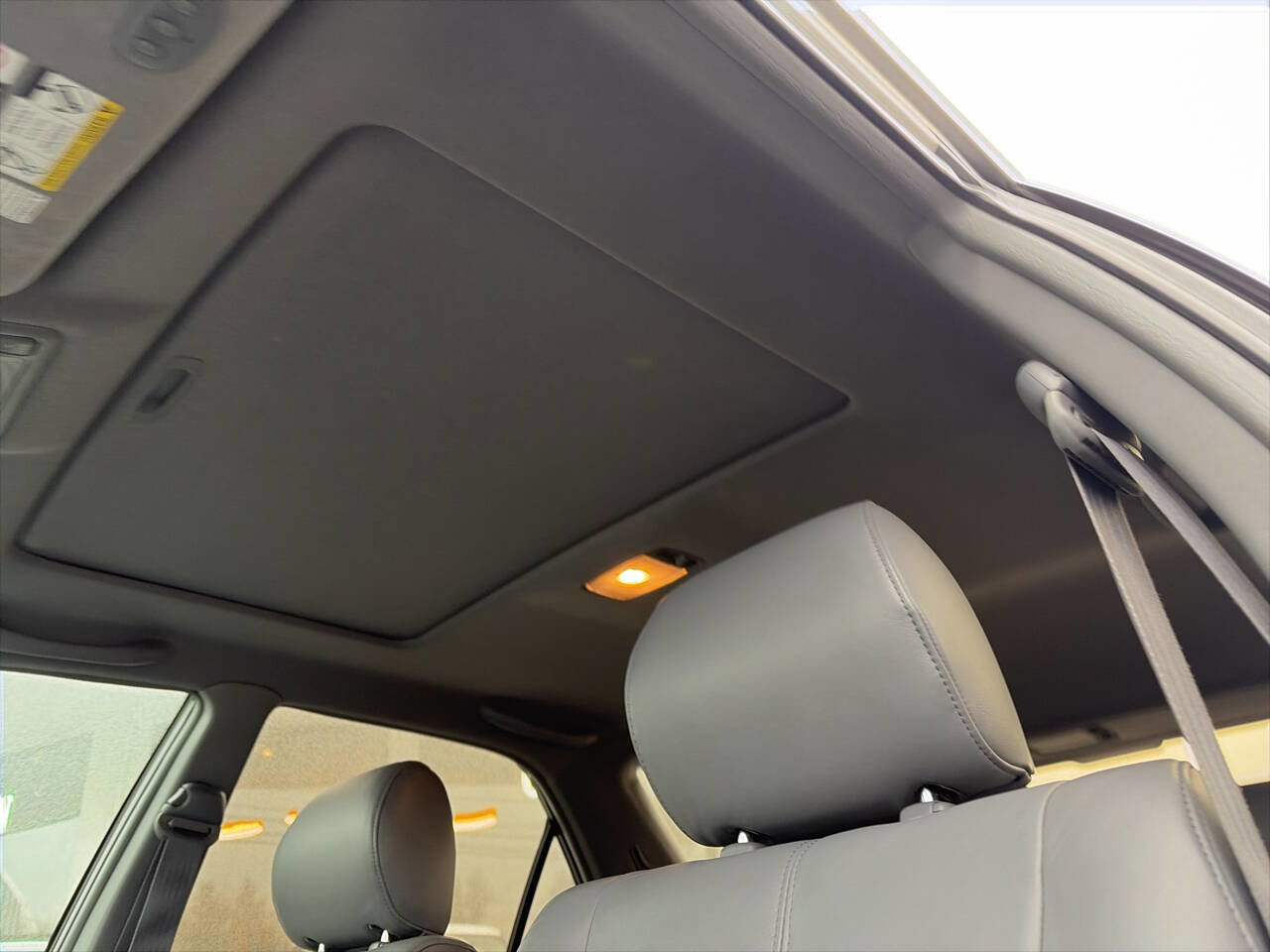 Used 2000 Lexus RX 300 4WD image 31