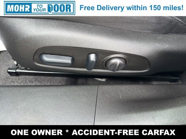 Used 2024 Chevrolet Malibu LT image 11