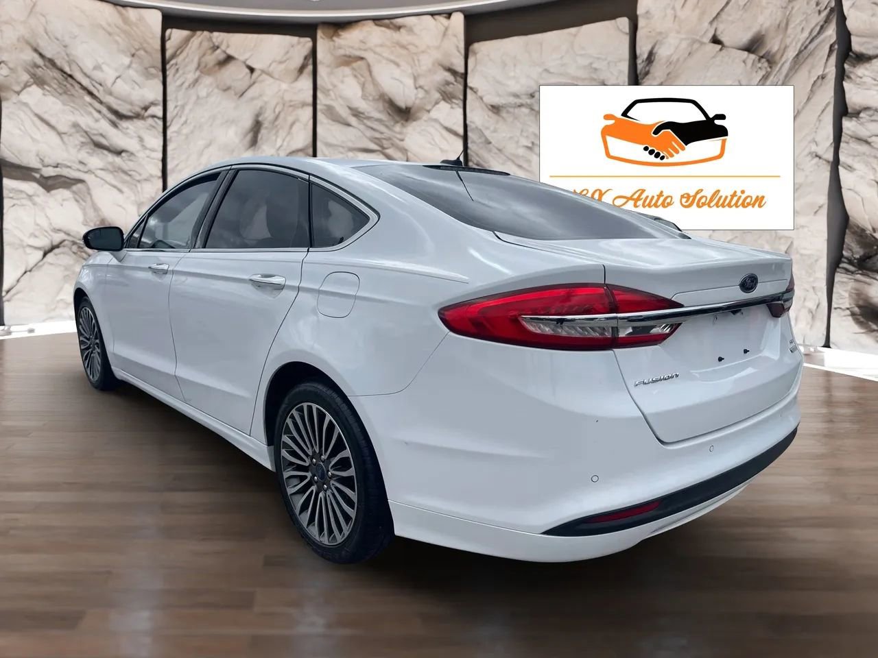 Used 2017 Ford Fusion SE w/ Fusion SE Technology Package FWD image 9