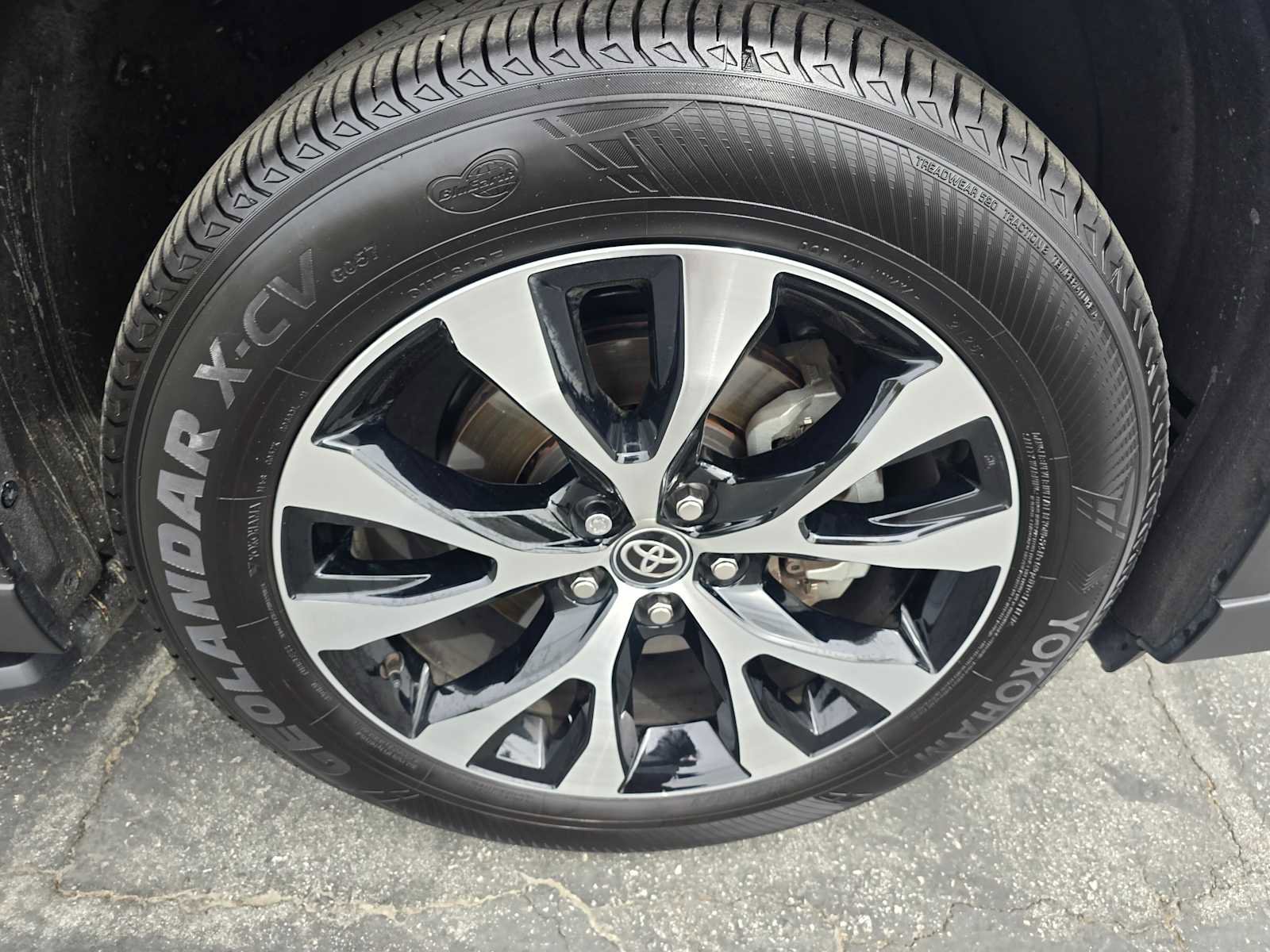 Used 2026 Toyota Grand Highlander AWD Hybrid image 9