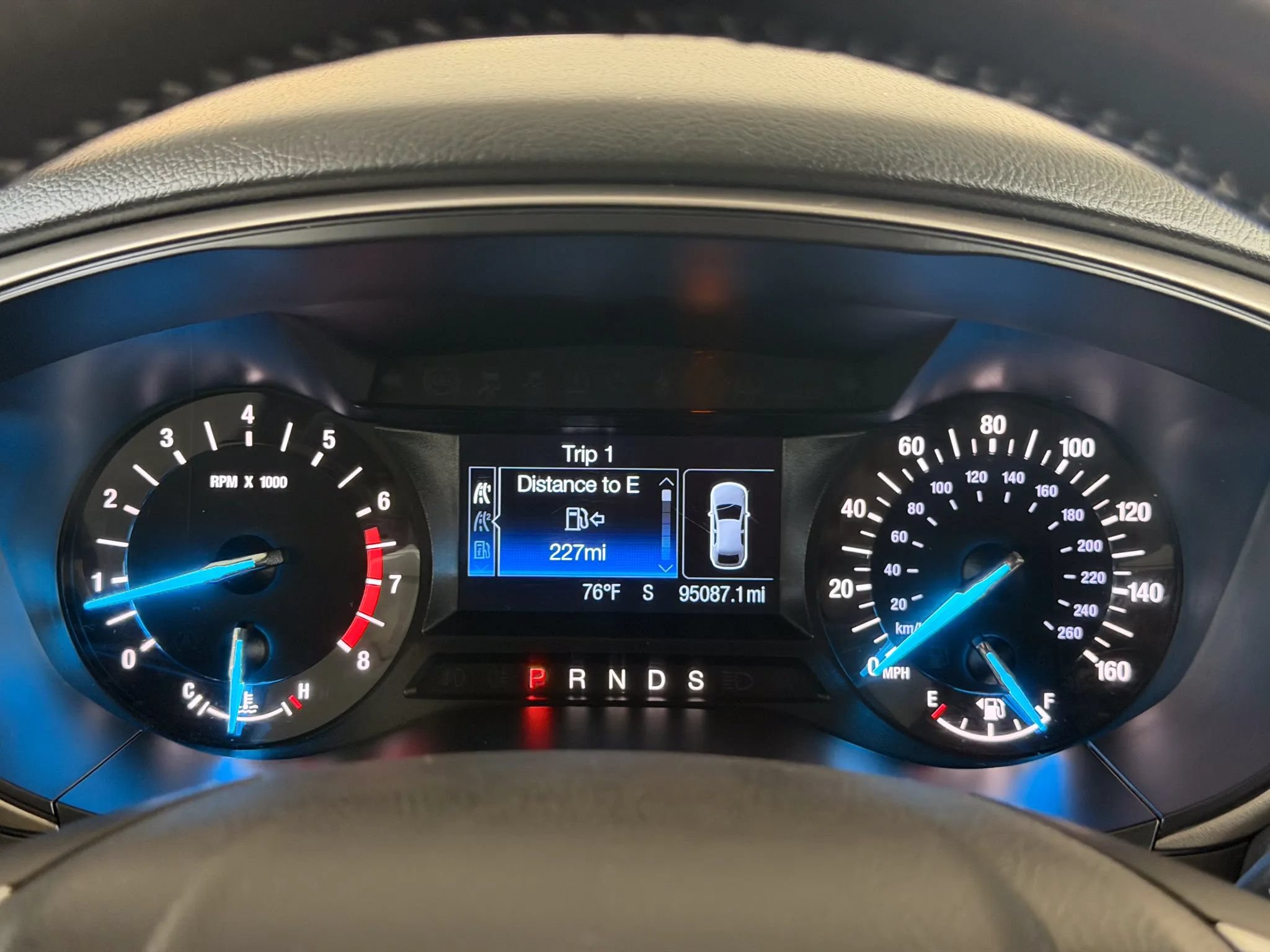 Used 2014 Ford Fusion SE w/ Equipment Group 202A FWD image 34