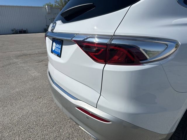 Used 2024 Buick Enclave Essence FWD image 14