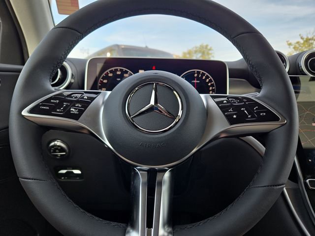 New 2025 Mercedes-Benz GLC 350e 4MATIC image 16