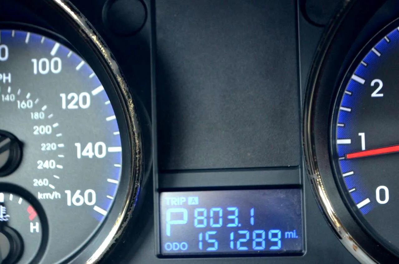 Used 2011 Hyundai Genesis 2.0T image 32