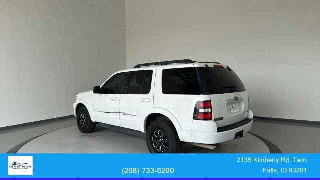 Used 2010 Ford Explorer XLT AWD/4WD image 5