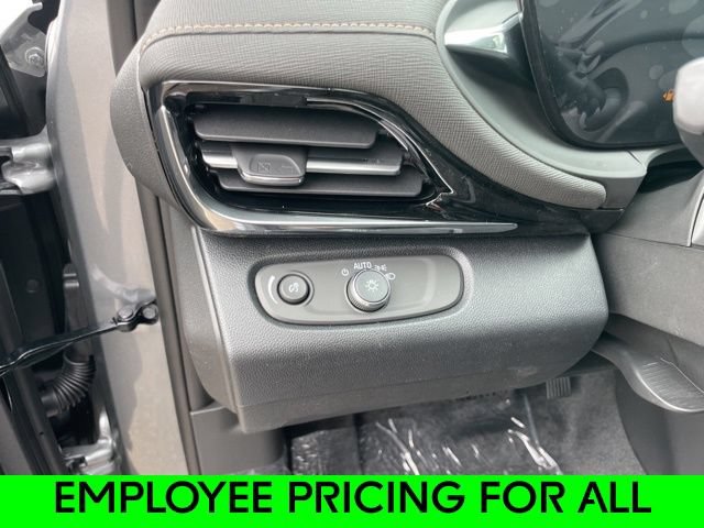 New 2025 Buick Envista Preferred FWD image 18