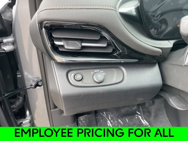 New 2025 Buick Envista Avenir image 18