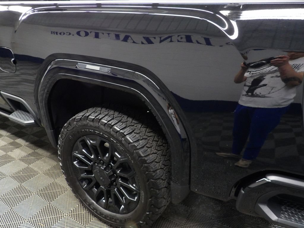Used 2025 GMC Sierra 2500 Denali Ultimate AWD/4WD image 48