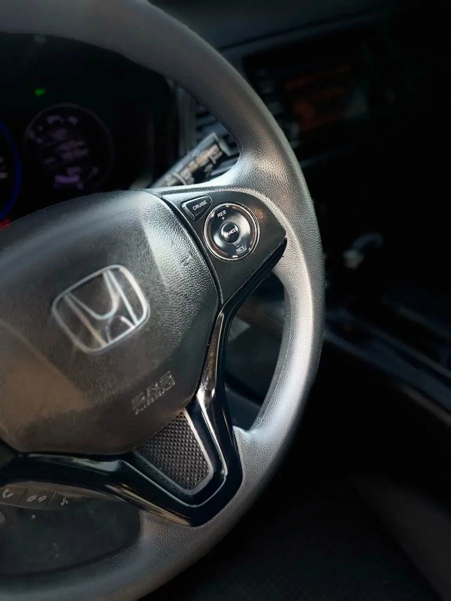 Used 2019 Honda HR-V LX image 18