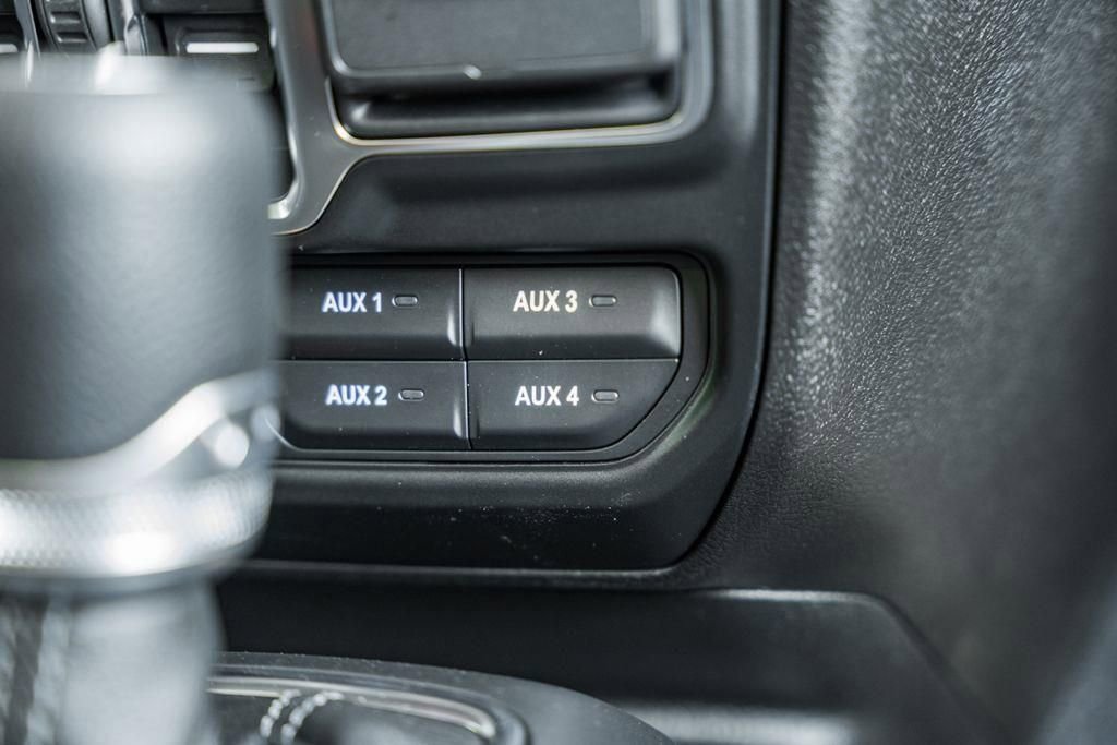 New 2025 Jeep Gladiator Sport AWD/4WD image 28