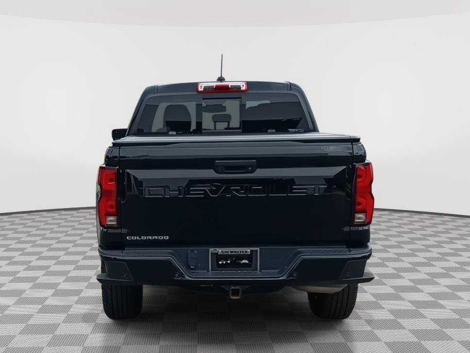 Used 2024 Chevrolet Colorado Z71 w/ Z71 Convenience Package 2 AWD/4WD image 13