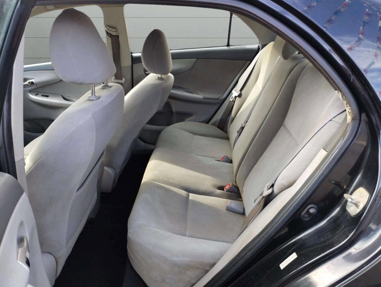 Used 2010 Toyota Corolla LE FWD image 13
