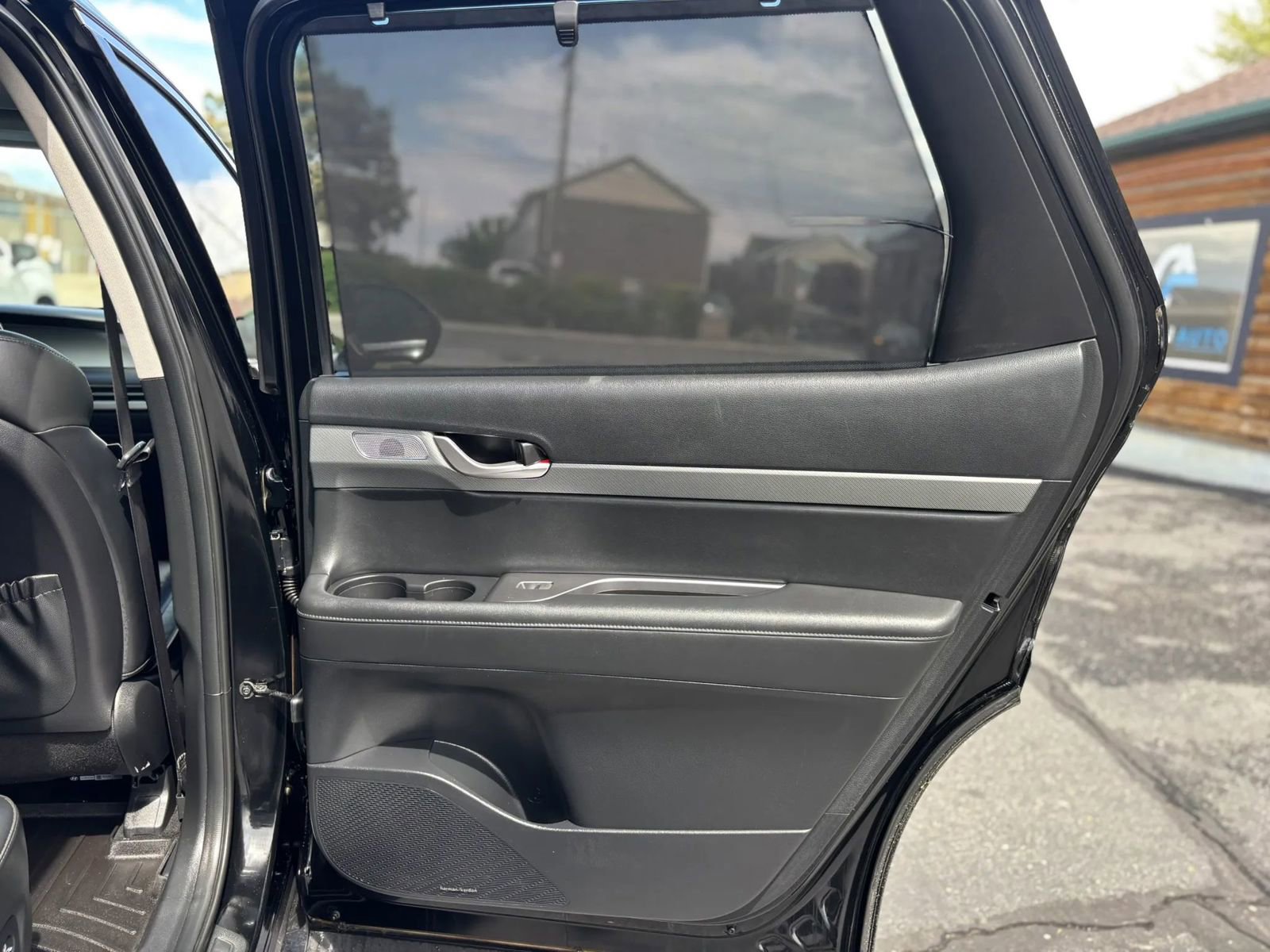 Used 2023 Hyundai Palisade SEL AWD/4WD image 25