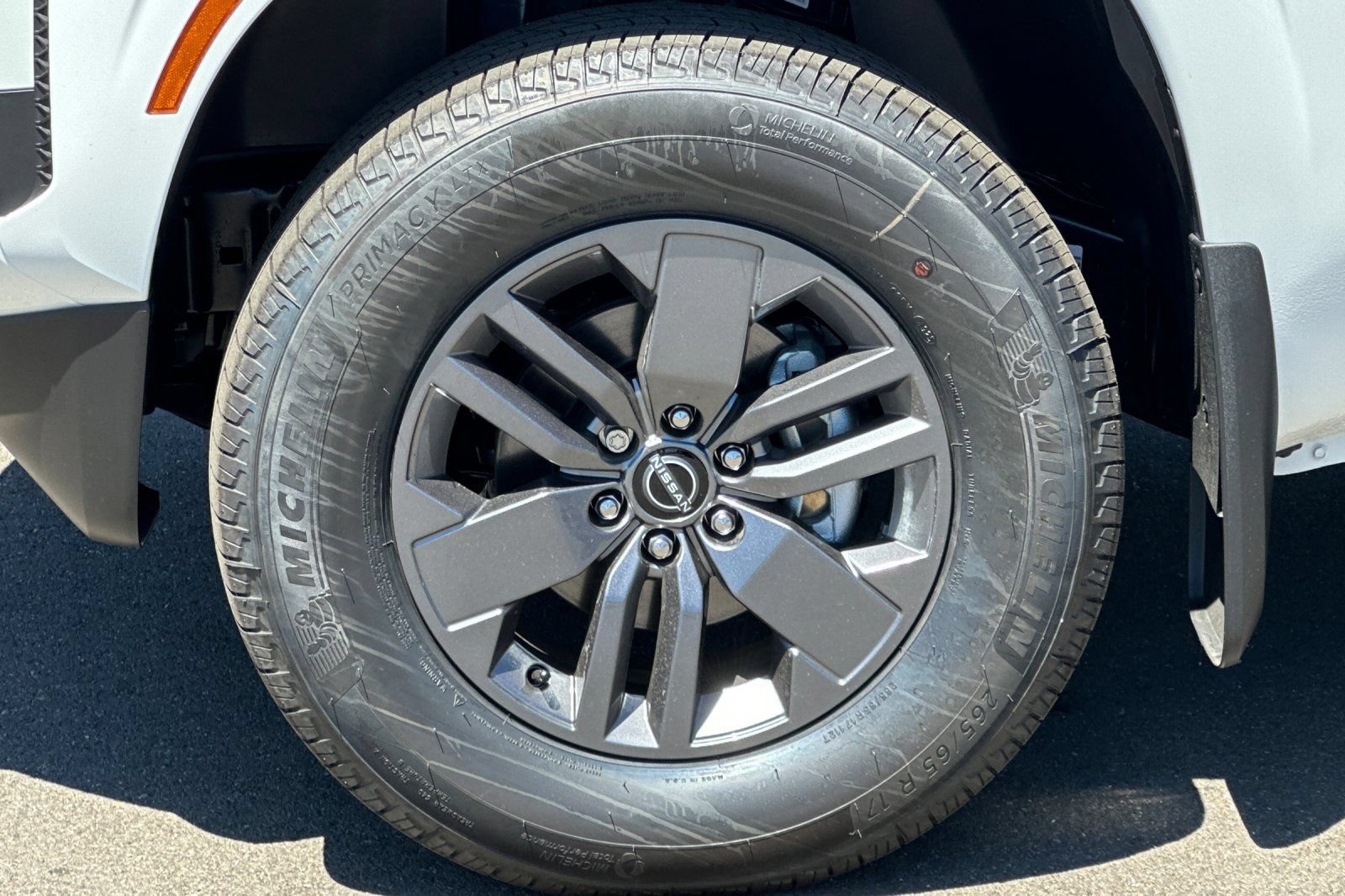 New 2026 Nissan Frontier SV w/ Tow Package AWD/4WD image 30