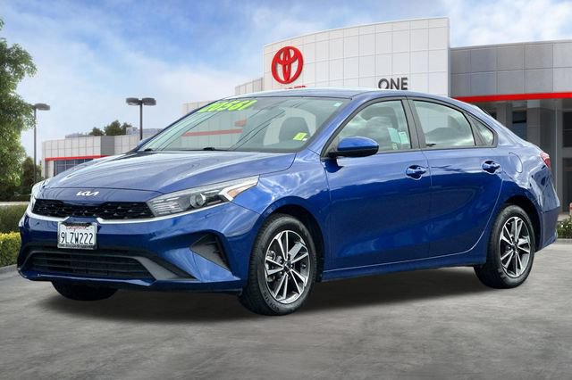 Used 2024 Kia Forte LXS FWD image 9