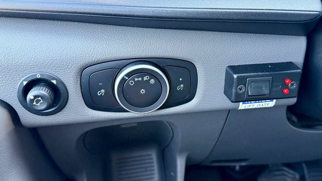 Used 2020 Ford Transit 350 RWD image 21