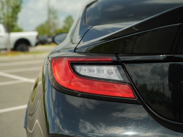 Used 2024 Toyota GR86 Premium RWD image 34